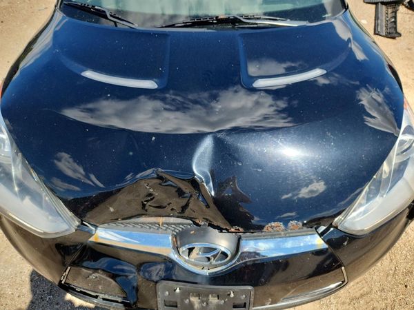 2013 HYUNDAI VELOSTER