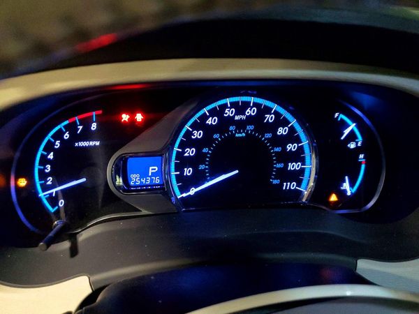 2014 TOYOTA SIENNA
