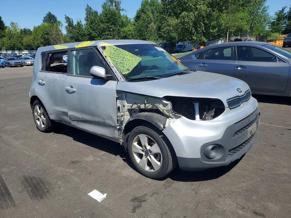 2017 KIA SOUL Base