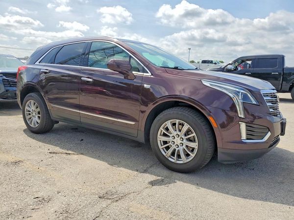 2018 CADILLAC XT5