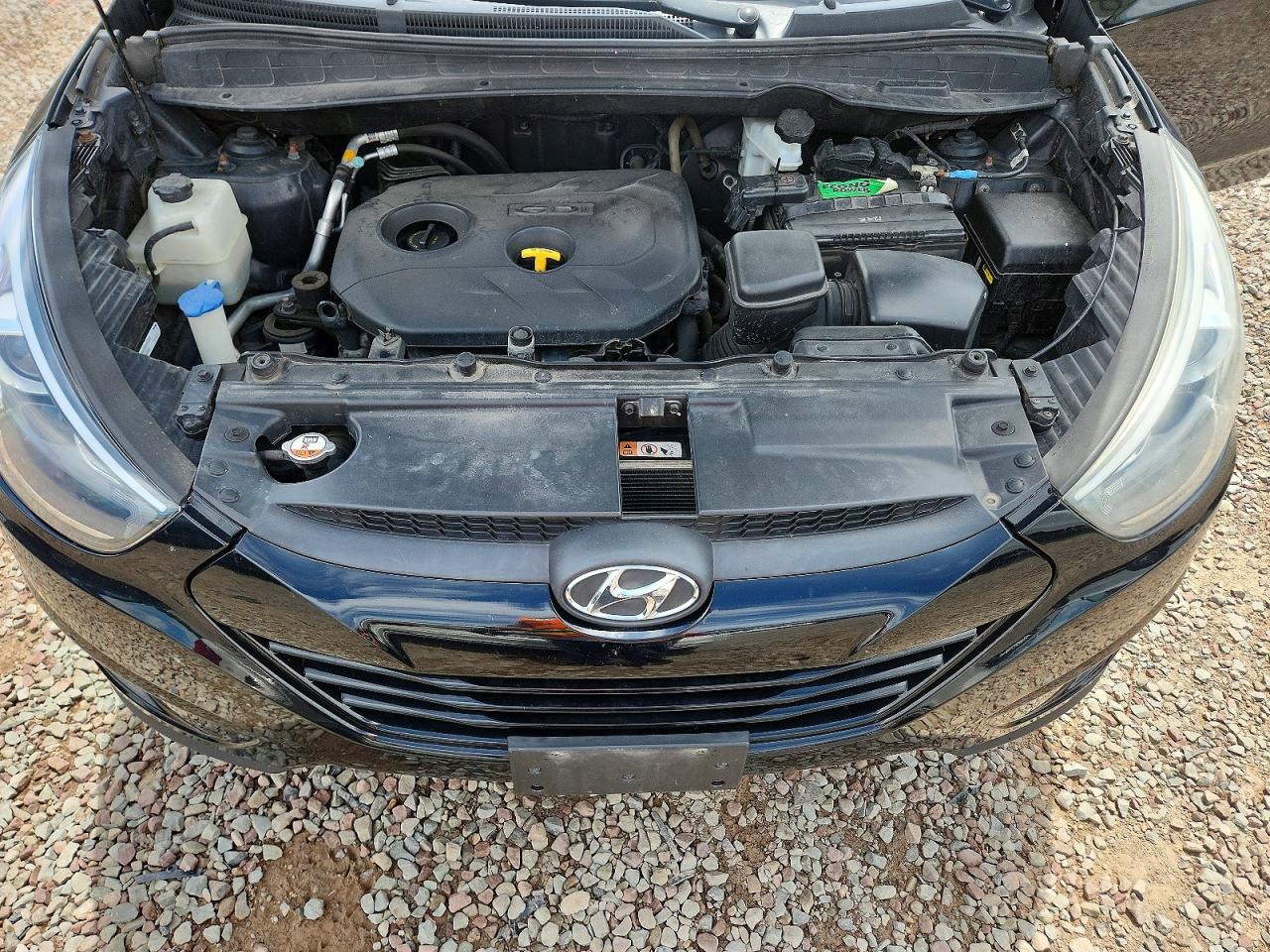 2015 HYUNDAI TUCSON GL (Middle-Low)