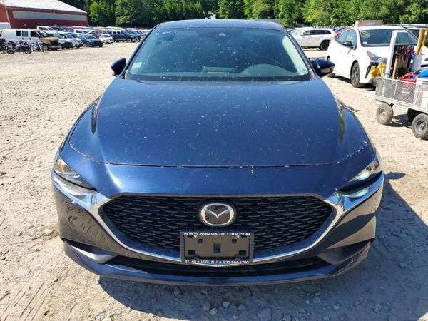 2021 MAZDA 3