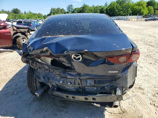 2021 MAZDA 3