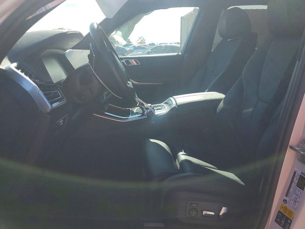 2020 BMW X5 xDrive40i — DENT