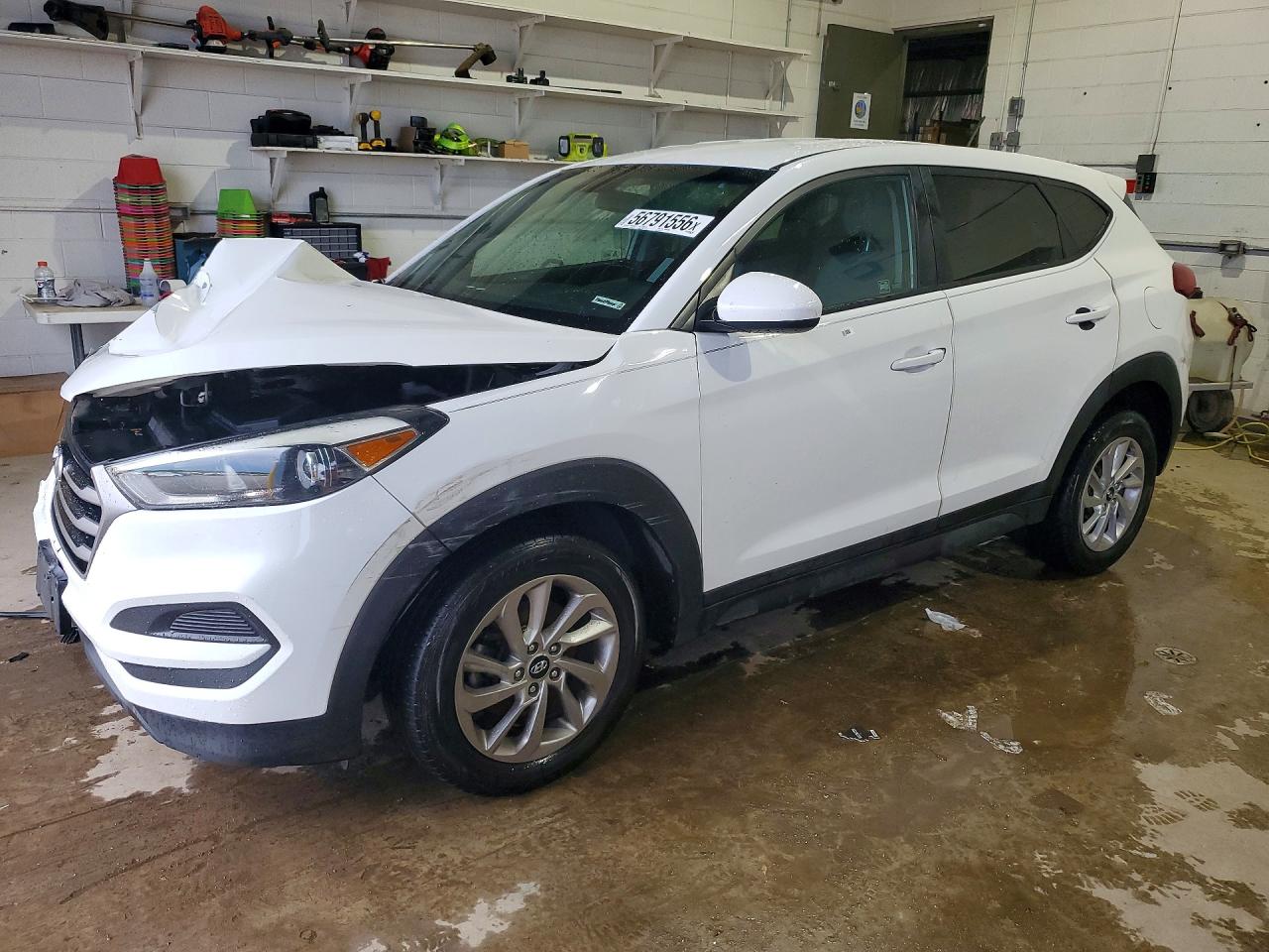 2016 HYUNDAI TUCSON