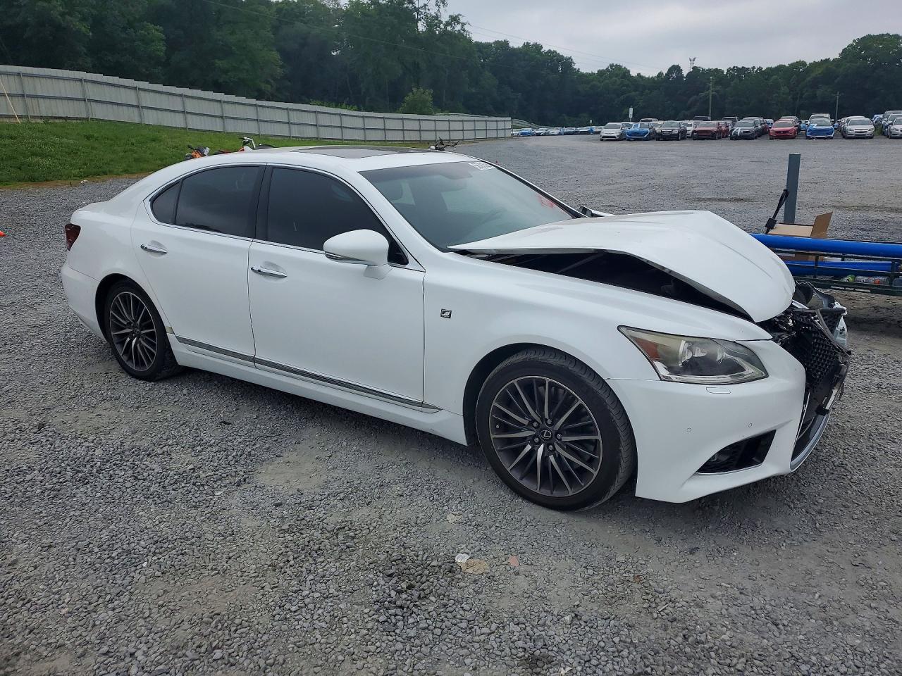 2013 LEXUS LS 460