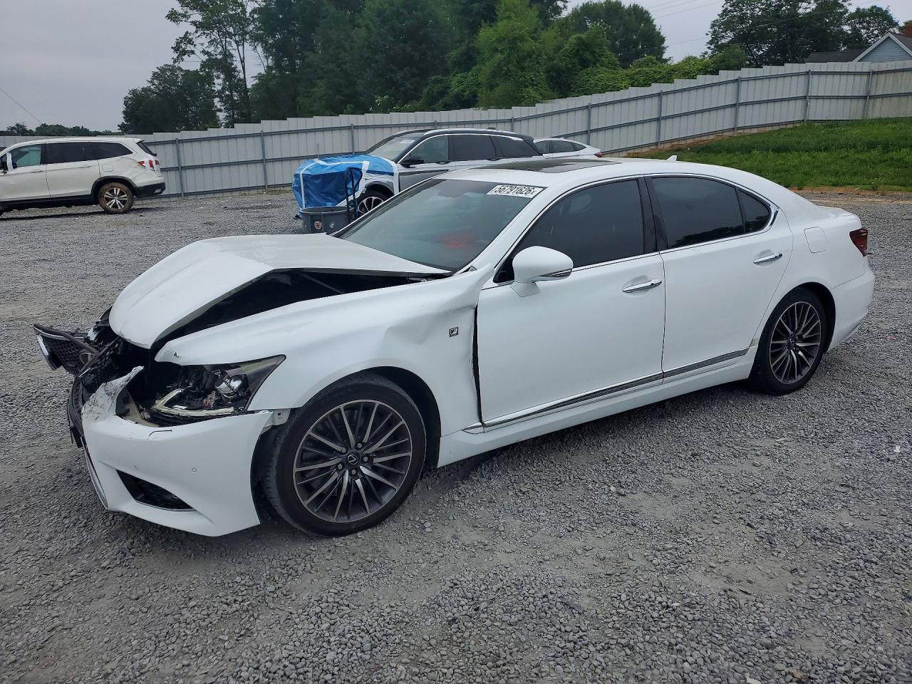 2013 LEXUS LS 460