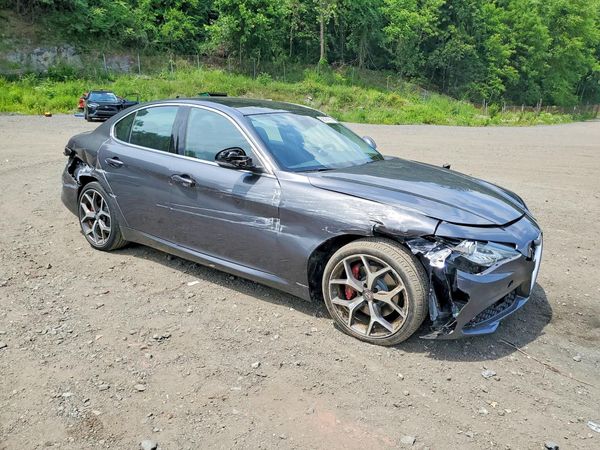 2020 ALFA ROMEO GIULIA TI AWD