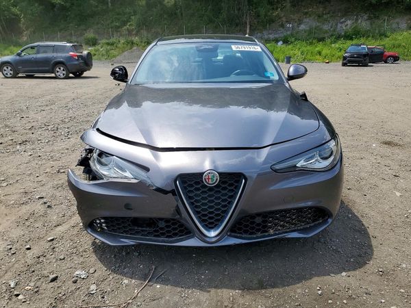 2020 ALFA ROMEO GIULIA TI AWD