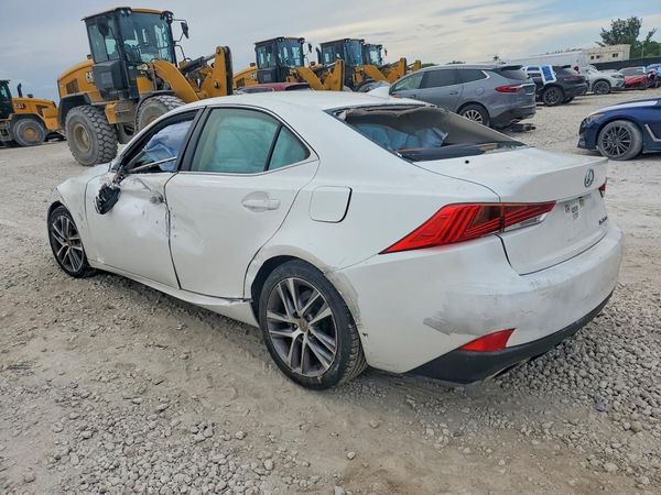 2019 LEXUS IS 300