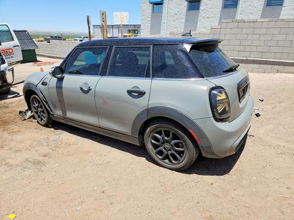 2015 MINI COOPER