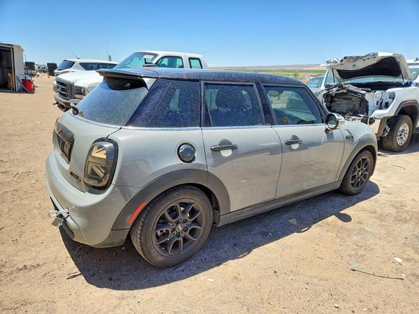 2015 MINI COOPER