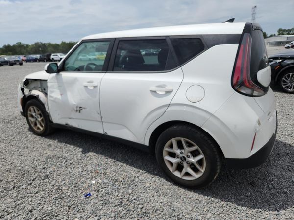 2024 KIA SOUL LX, S