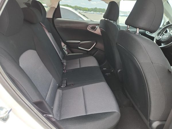 2024 KIA SOUL LX, S