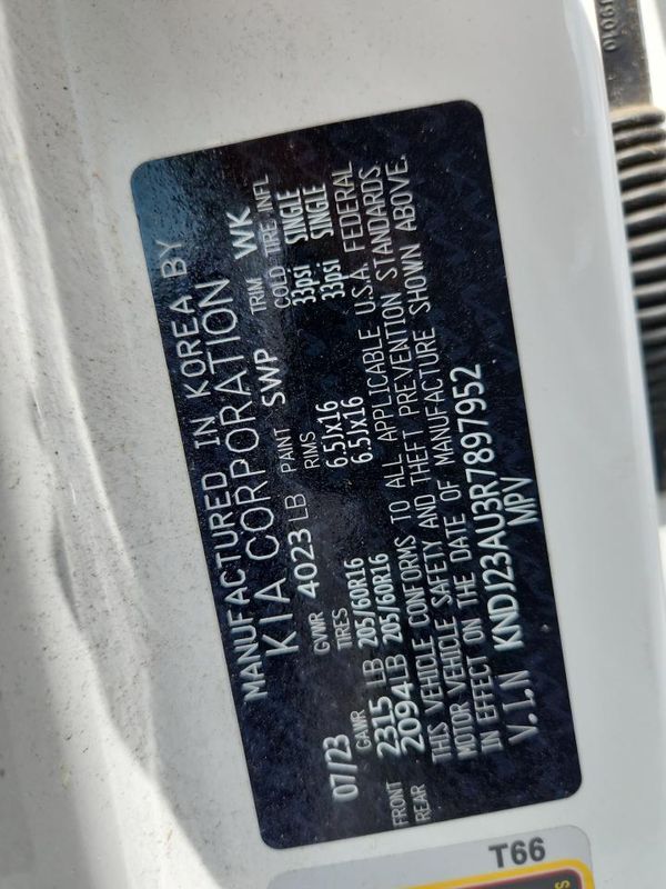 2024 KIA SOUL LX, S