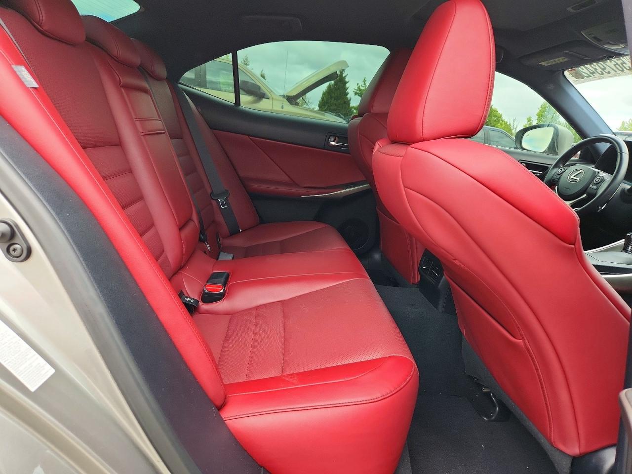 2015 LEXUS IS 350