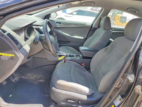 2013 HYUNDAI SONATA GLS/ GLS Popular