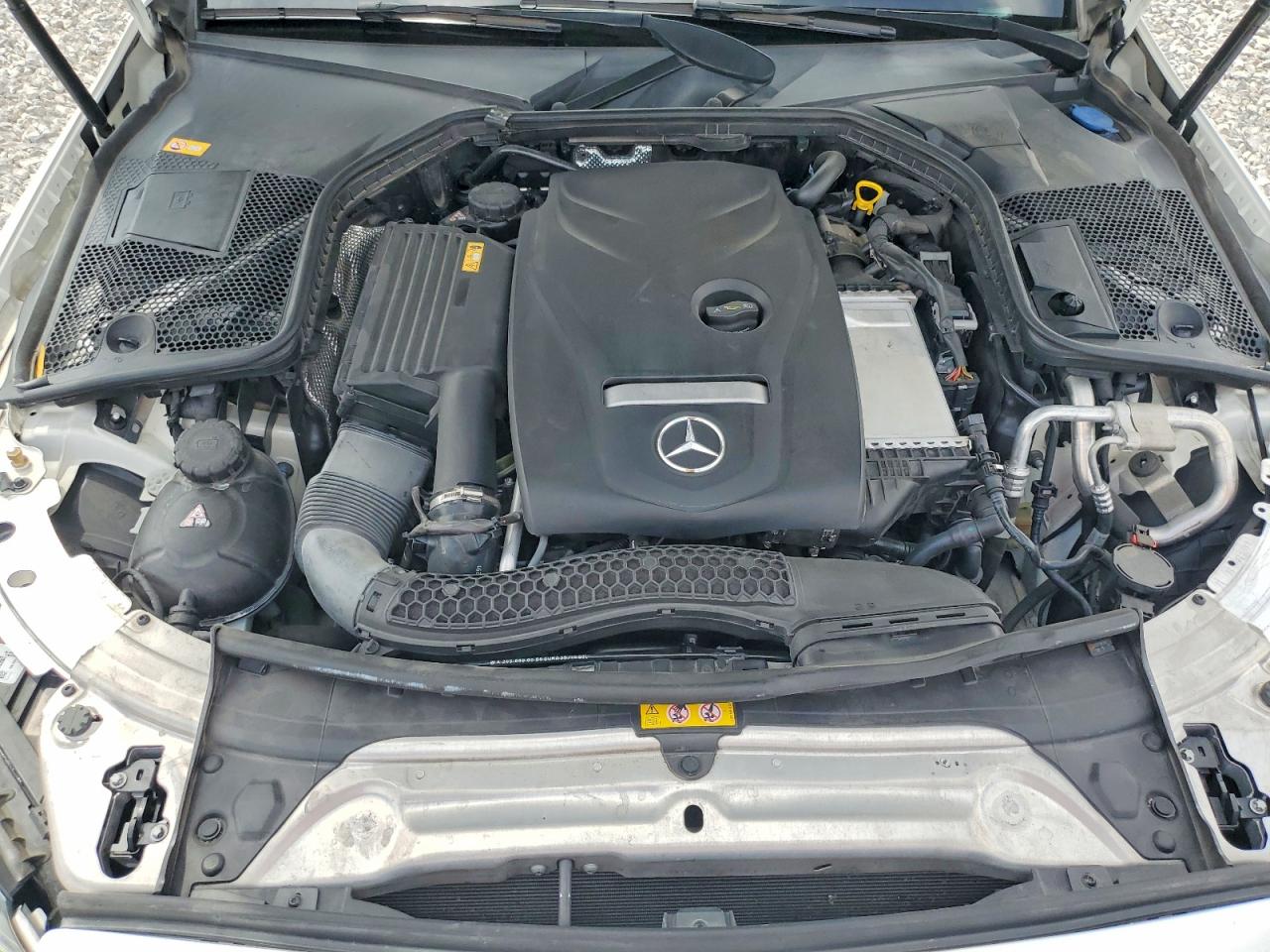 2016 MERCEDES-BENZ C C300