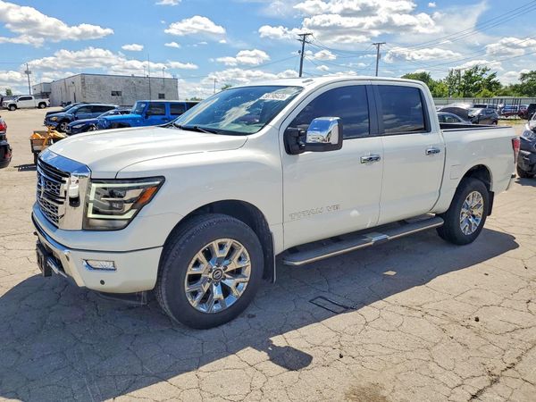 2020 NISSAN TITAN