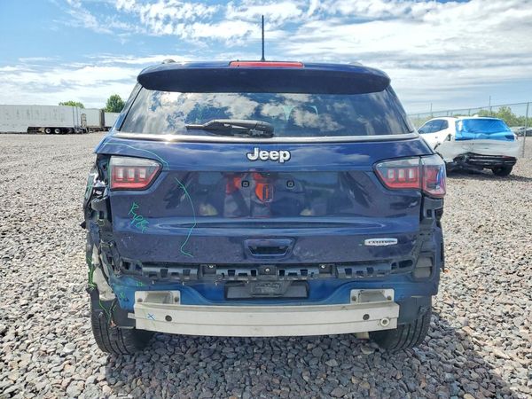 2018 JEEP COMPASS LATITUDE 4X2