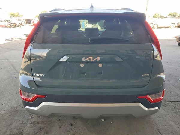 2023 KIA NIRO EX