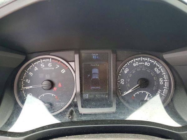 2016 TOYOTA TACOMA