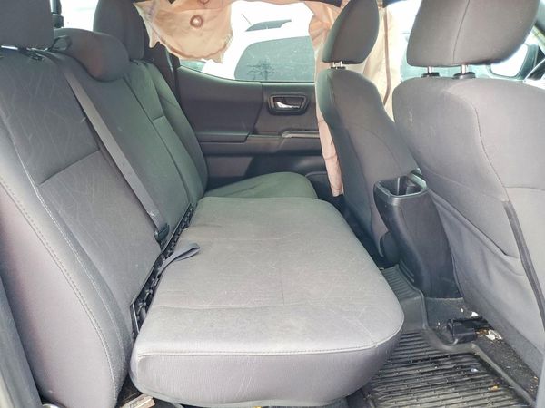 2016 TOYOTA TACOMA