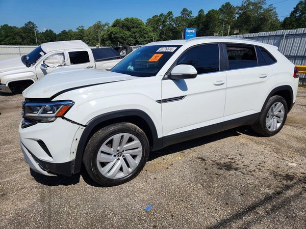 2022 VOLKSWAGEN ATLAS CROSS SPORT SE w/ Tech