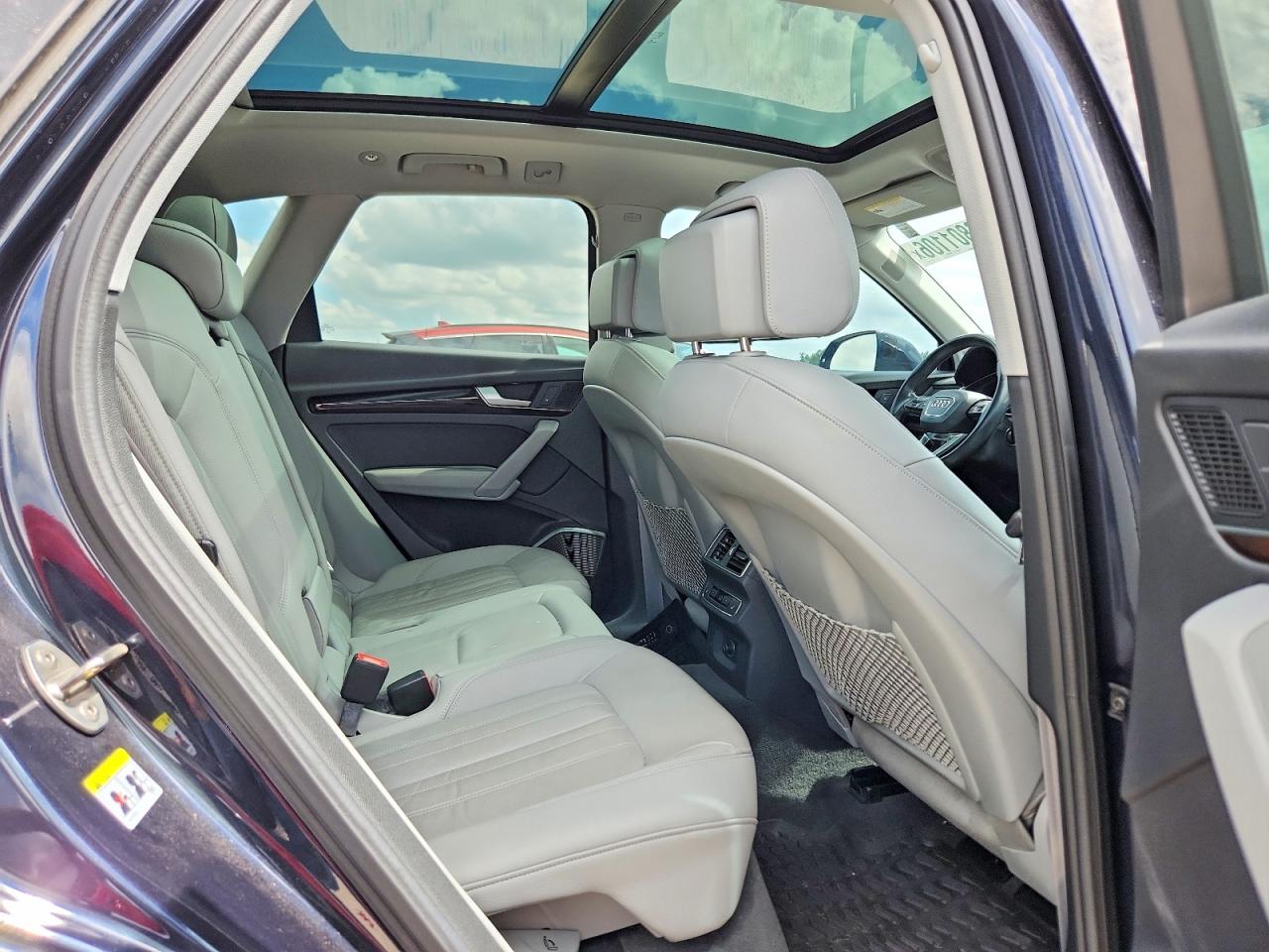 2018 AUDI Q5 quattro Premium Plus