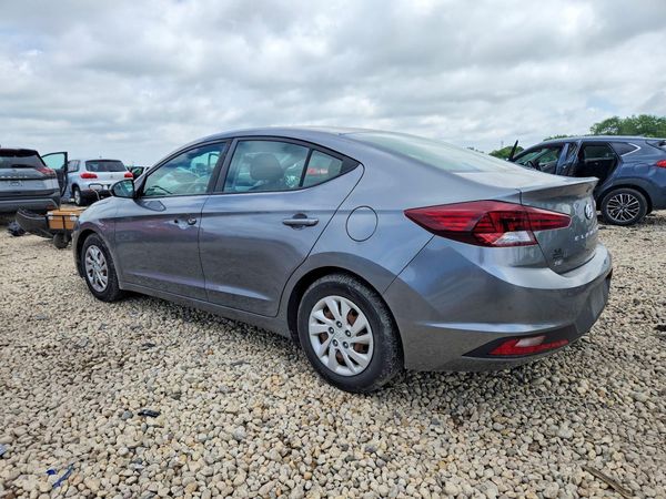 2019 HYUNDAI ELANTRA SE
