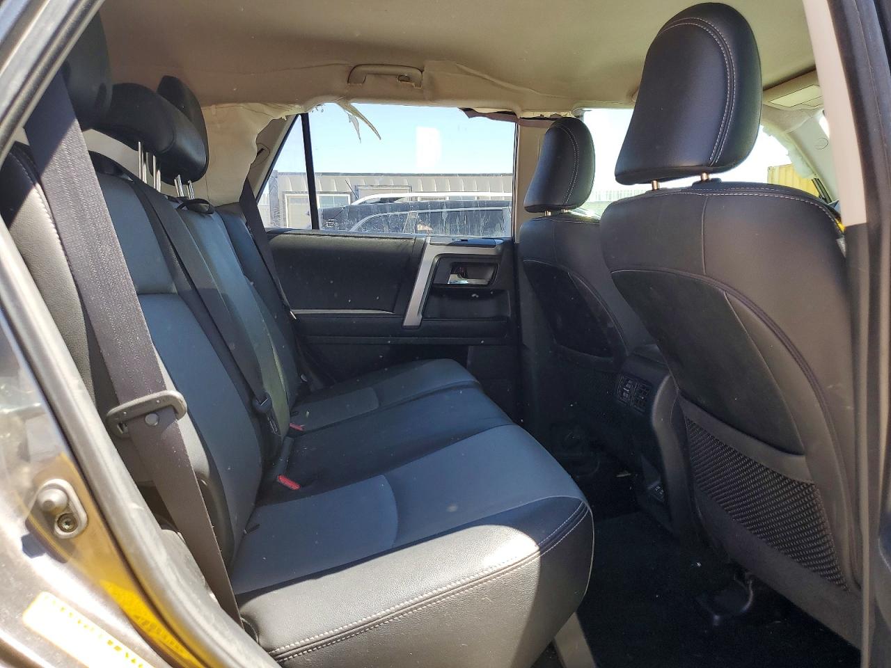2020 TOYOTA 4RUNNER Base Grade