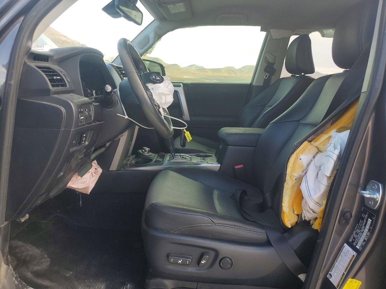 2020 TOYOTA 4RUNNER Base Grade