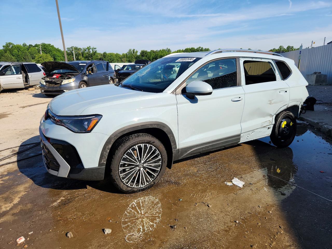 2025 VOLKSWAGEN TAOS SE