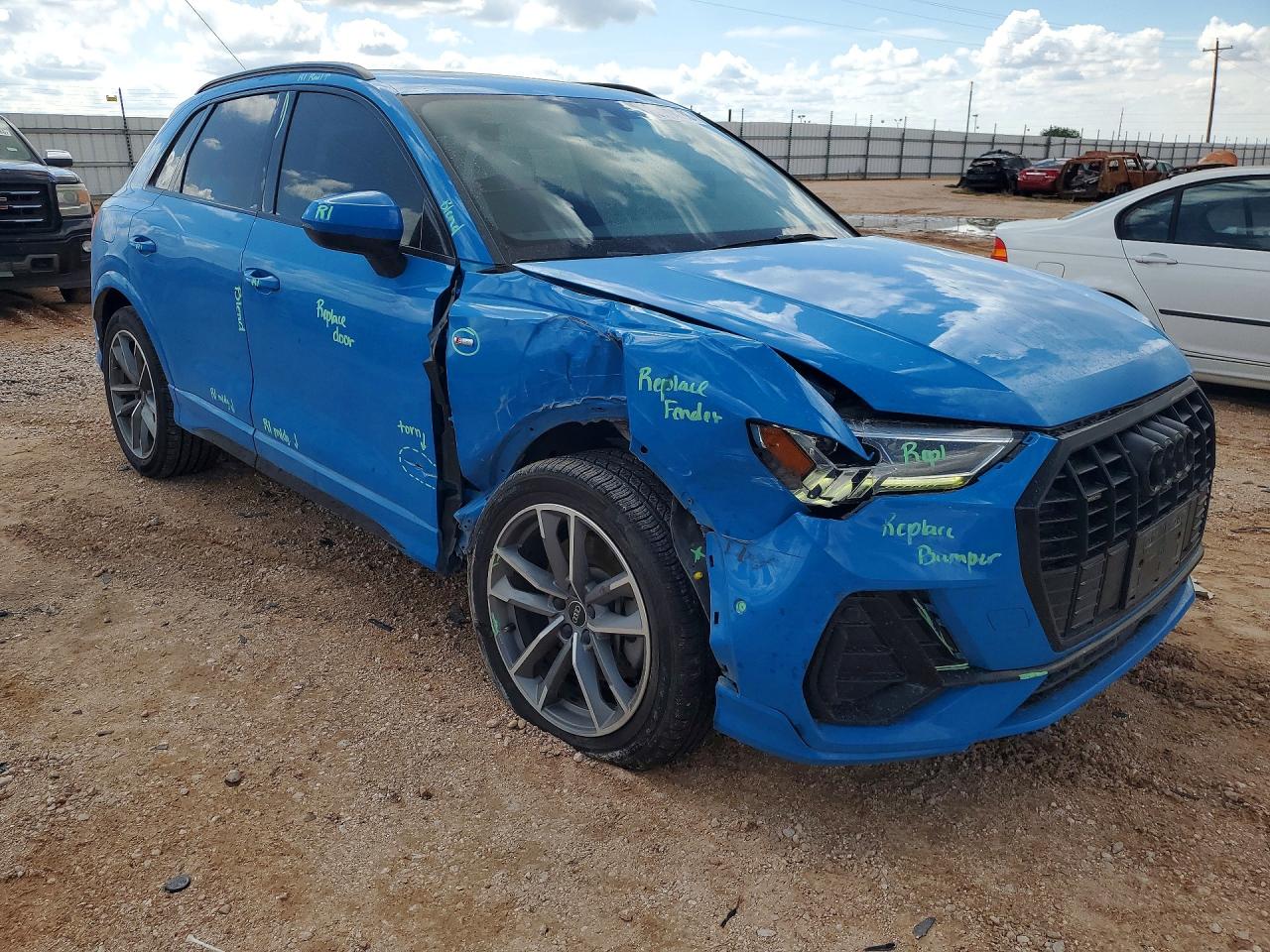 2021 AUDI Q3