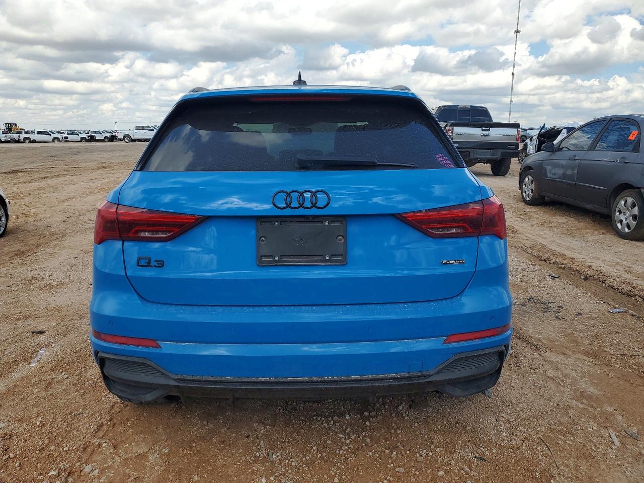 2021 AUDI Q3