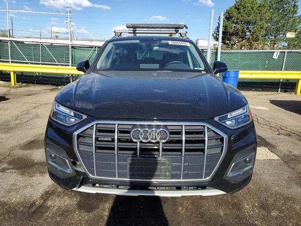 2023 AUDI Q5 quattro Premium
