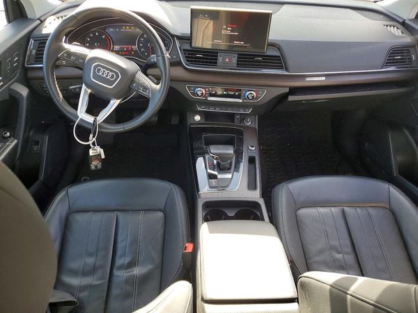 2023 AUDI Q5 quattro Premium