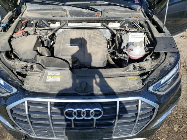 2023 AUDI Q5 quattro Premium