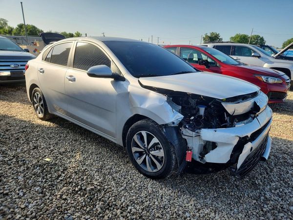 2023 KIA RIO LX, S