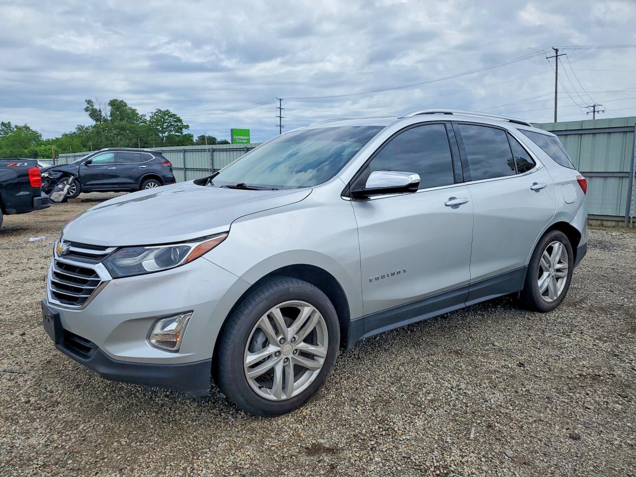 2018 CHEVROLET EQUINOX Premier (1LZ)