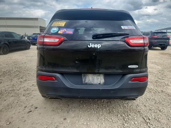 2017 JEEP CHEROKEE LATITUDE FWD