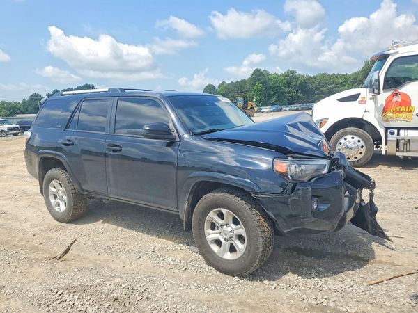 2022 TOYOTA 4RUNNER