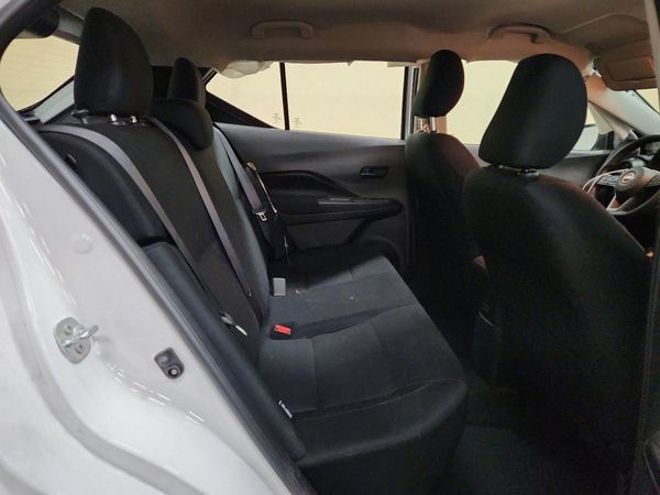 2024 NISSAN KICKS