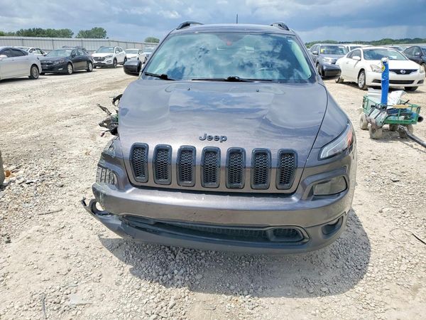 2018 JEEP CHEROKEE LATITUDE FWD