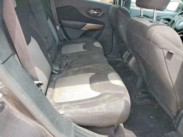 2018 JEEP CHEROKEE LATITUDE FWD