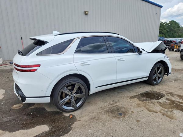 2024 GENESIS GV70