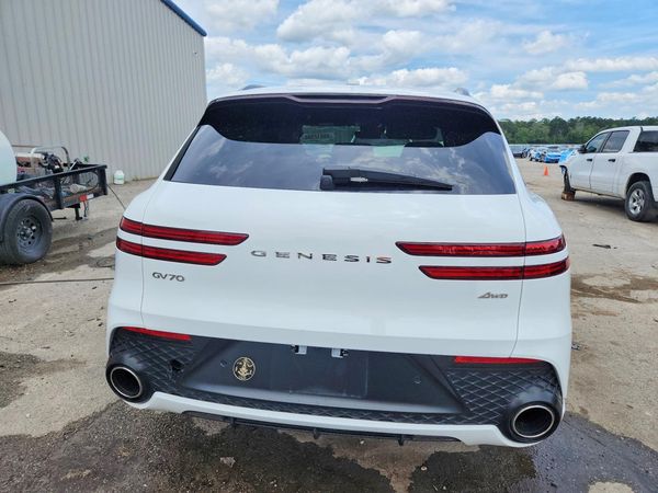 2024 GENESIS GV70