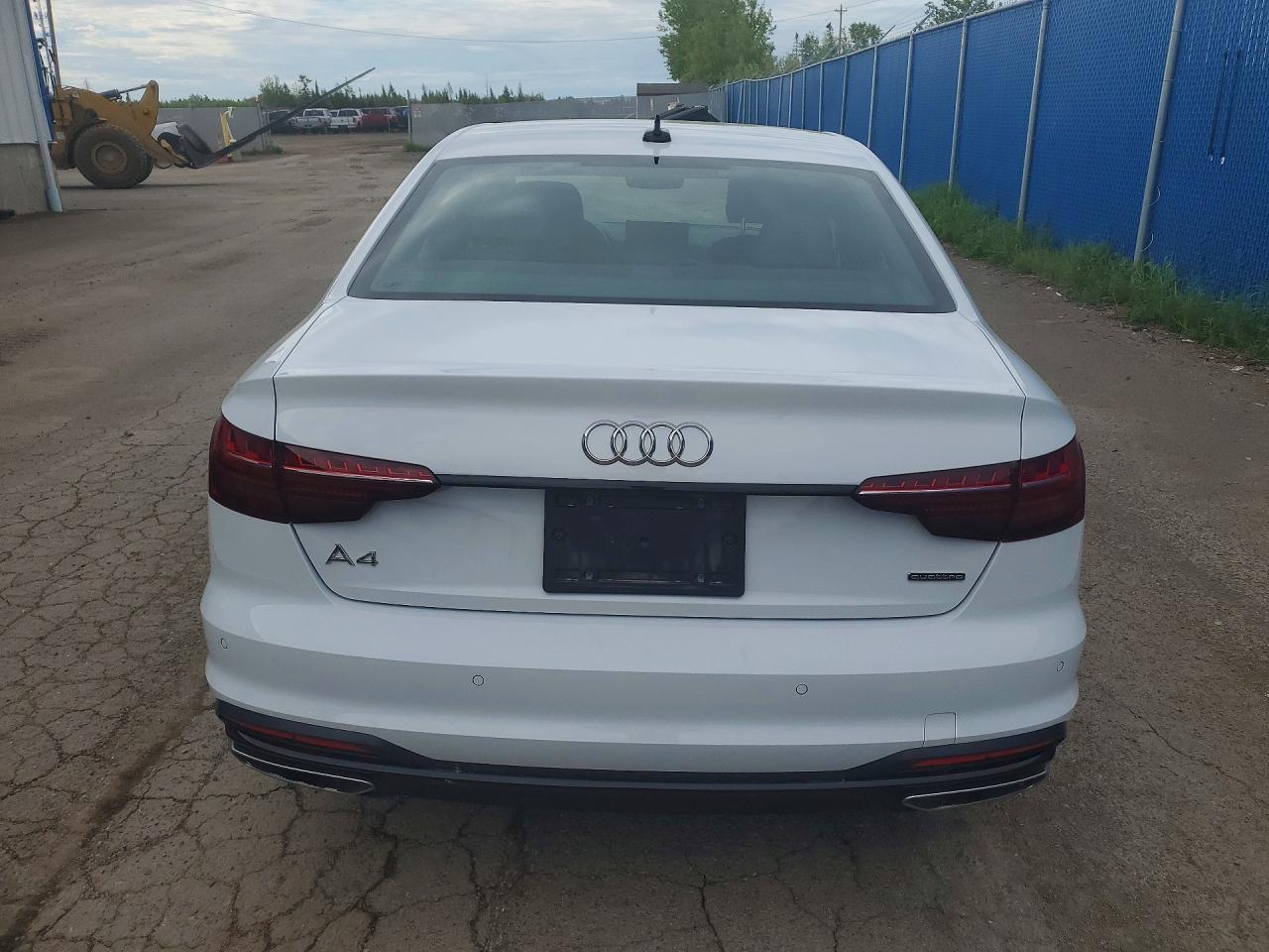 2024 AUDI A4 quattro Premium