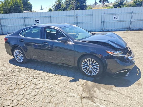 2017 LEXUS ES 350