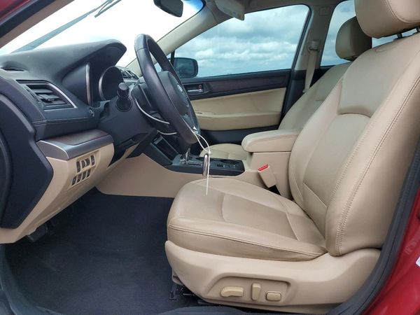 2019 SUBARU OUTBACK Limited+ES — DENT